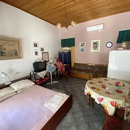 Bella 2 Apartment